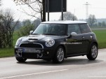 2011 MINI Cooper S facelift spy shots