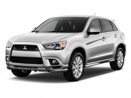2011 Mitsubishi Outlander Sport 2WD 4-door CVT SE Angular Front Exterior View