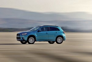 Test-Drive A Real 2011 Mitsubishi Outlander Sport, Remotely