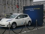 First 2011 Nissan Leaf delivered to buyer, San Francisco, Dec 2010, photo by Eugene Lee