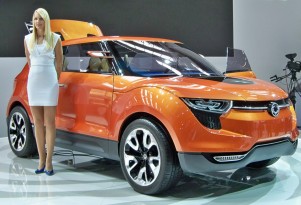 2011 SsangYong XIV-1 Concept live photos