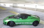Tesla Roadster Owners Soon To Get iPhone App Thanks To Tech-Savvy Fans