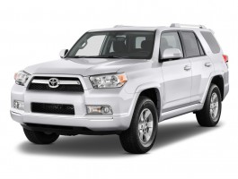 2011 Toyota 4Runner 4WD 4-door V6 SR5 (GS) Angular Front Exterior View