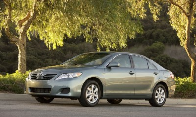 2011 Toyota Camry Photos