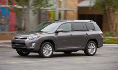 2011 toyota highlander crash test #7