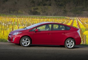 Insuring Family Cars Too High? Five Factors To Consider