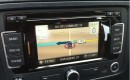 2011 Volkswagen Jetta infotainment system