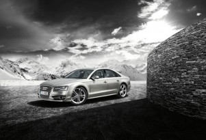 2012 Audi S8
