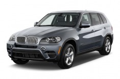 2012 BMW X5 AWD 4-door 50i Angular Front Exterior View