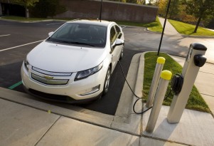 New Chevy Volt Ad Hits Back At Critics With 'Just The Facts'