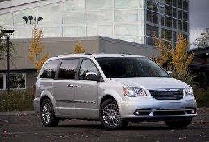 Chrysler Offers 'No Payments For 90 Days' Summer Promo