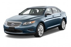 2012 Ford Taurus 4-door Sedan Limited FWD Angular Front Exterior View