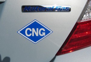 Truck Stop Natural Gas May Spur On Alt-Fuel Car Adoption