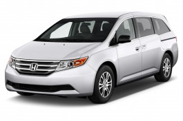 2012 Honda Odyssey 5dr EX Angular Front Exterior View