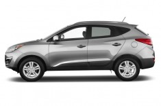 2012 Hyundai Tucson FWD 4-door Auto GLS Side Exterior View