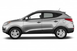 2012 Hyundai Tucson FWD 4-door Auto GLS Side Exterior View