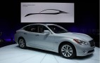 2012 Infiniti M Hybrid Nets 32 MPG