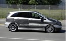 2012 Mercedes-Benz B-Class spy shots