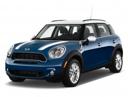 2012 MINI Cooper Countryman FWD 4-door S Angular Front Exterior View