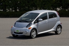 2012 Mitsubishi i