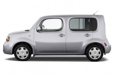 2012 Nissan Cube 5dr Wagon I4 CVT 1.8 S Side Exterior View