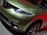 2012 Nissan Hi-Cross Concept live photos