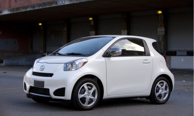 2012 Scion iQ Photos