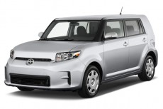 2012 Scion xB 5dr Wagon Auto (Natl) Angular Front Exterior View