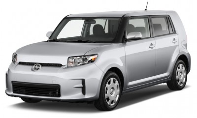 2012 Scion xB Photos