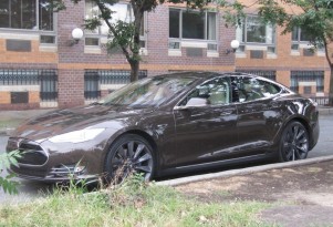 Why Low, Zero Emission Automakers Win With New Gas Mileage Rules