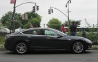 2013 Tesla Model S Beats 2013 BMW M5 In Straight-Line Drag Race