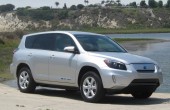 2012 Toyota RAV4 EV Photos