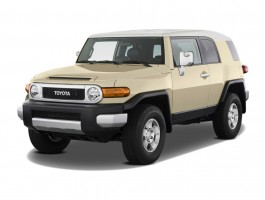 2012 Toyota FJ Cruiser 4WD 4-door Auto (Natl) Angular Front Exterior View