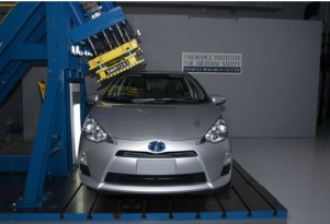 2012 Toyota Prius C, Malibu Eco Get IIHS Top Safety Pick Award