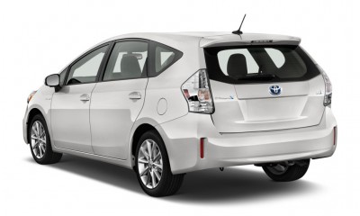 2013 Toyota Prius V Photos