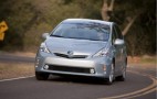 2013 Toyota Prius V: Hybrid Wagon Ultimate Guide