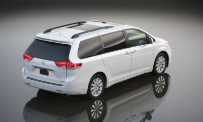 2012 toyota sienna awd review #3