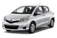 2012 Toyota Yaris 5dr LB Auto LE (Natl) Angular Front Exterior View