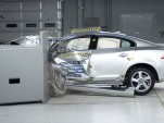 2012 Volvo S60 undergoing IIHS' new frontal crash test