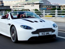 2013 Aston Martin V12 Vantage Roadster