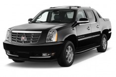 2013 Cadillac Escalade EXT AWD 4-door Base Angular Front Exterior View