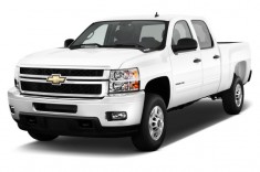 2013 Chevrolet Silverado 2500HD 4WD Crew Cab 153.7" LT Angular Front Exterior View