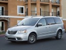 2013 Chrysler Town & Country 4-Door Wagon S