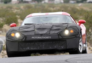 2013 Dodge Viper test-mule spy shots