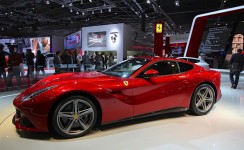 2013 Ferrari F12 Berlinetta Photos
