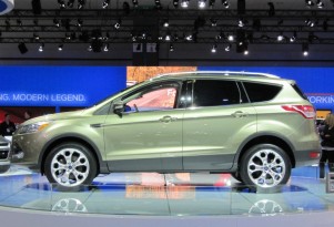 GM Battery Labs Explosion, Tesla Model S, 2014 Toyota RAV4: Car News Headlines