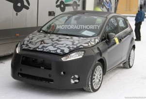 2013 Ford Fiesta facelift spy shots