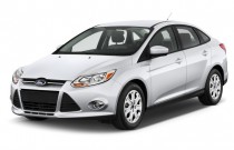 2013 Ford Focus 2013 Ford Focus 4-door Sedan SE Angular Front Exterior View