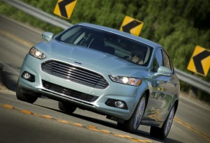 Ford: High Hybrid Mileage May Require No-Fun Delicate Driving