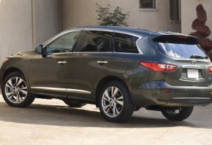 2015 Ford Mustang, Infiniti Recall, Drive 4 UR Community: Car News Headlines